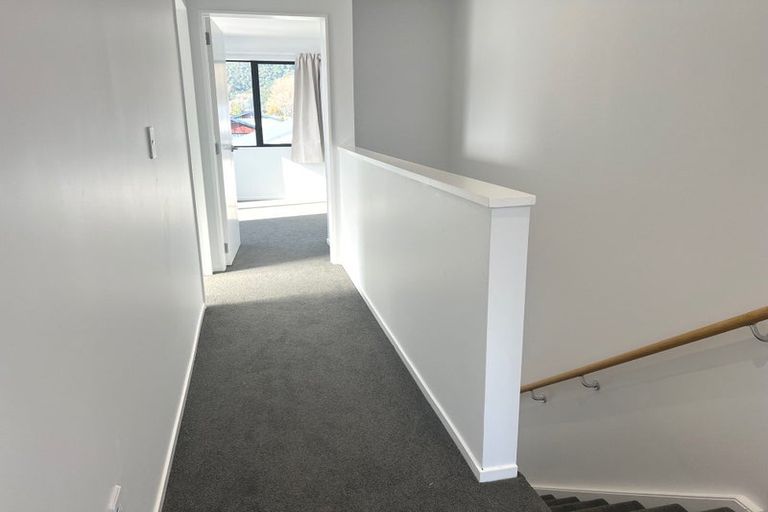 Photo of property in 4b Moana Grove, Waiwhetu, Lower Hutt, 5010