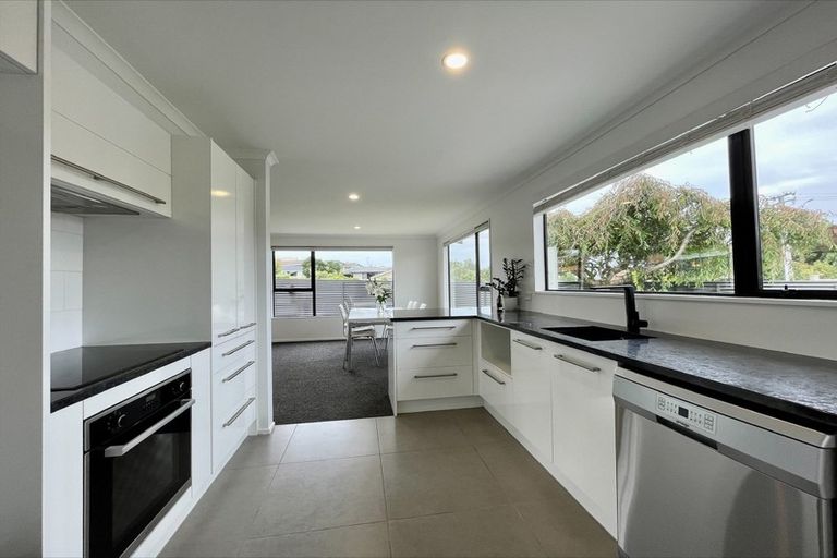 Photo of property in 38 Mountain View Road, Glenwood, Timaru, 7910