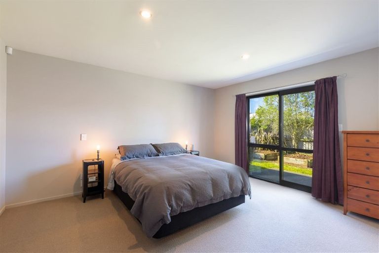 Photo of property in 12 James Drive, Woodend, 7610