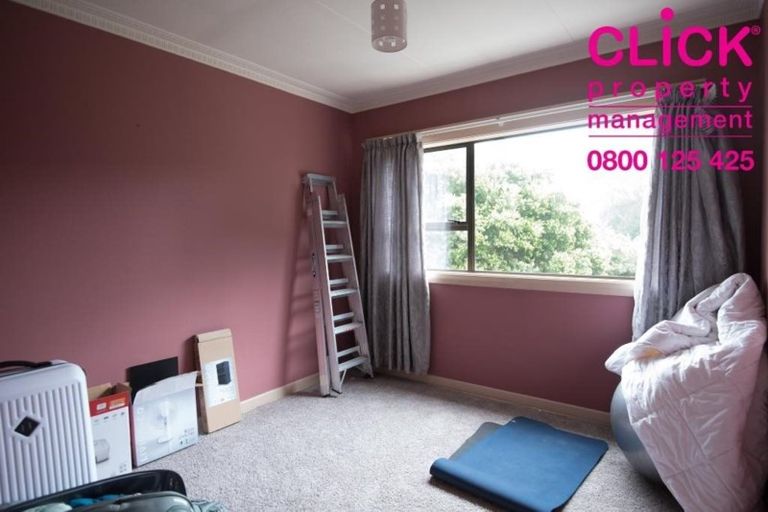 Photo of property in 24 Wharfdale Street, Macandrew Bay, Dunedin, 9014