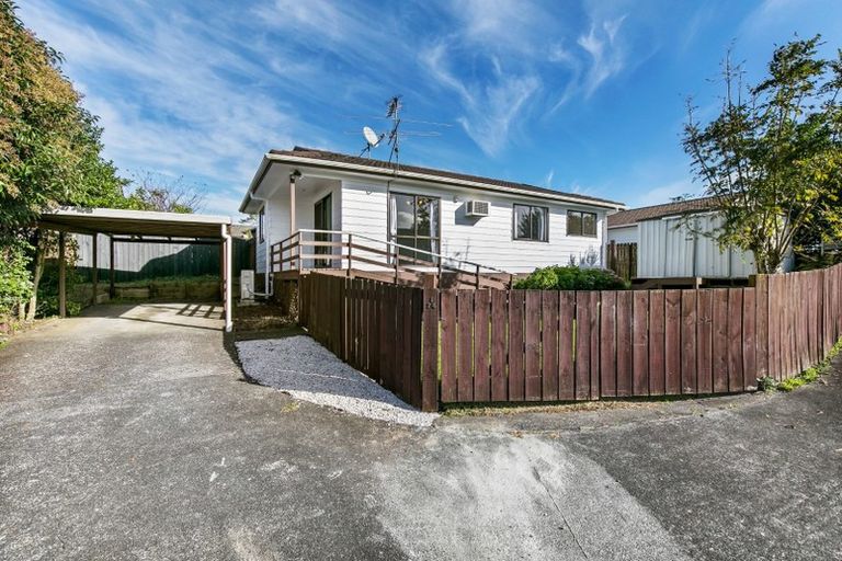 Photo of property in 1/24 Edwin Freeman Place, Ranui, Auckland, 0612