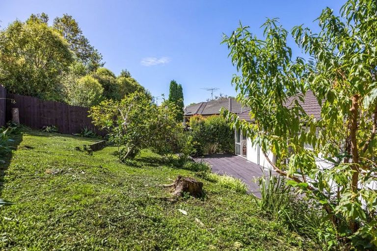 Photo of property in 24 Langana Avenue, Browns Bay, Auckland, 0630