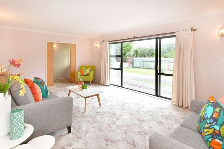 Photo of property in 73 Kauri Road, Stanmore Bay, Whangaparaoa, 0932