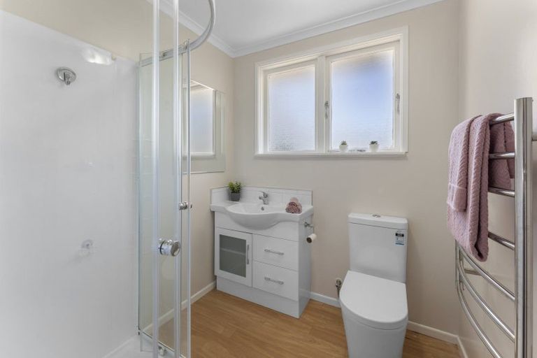 Photo of property in 1/76 Clouston Park Road, Clouston Park, Upper Hutt, 5018