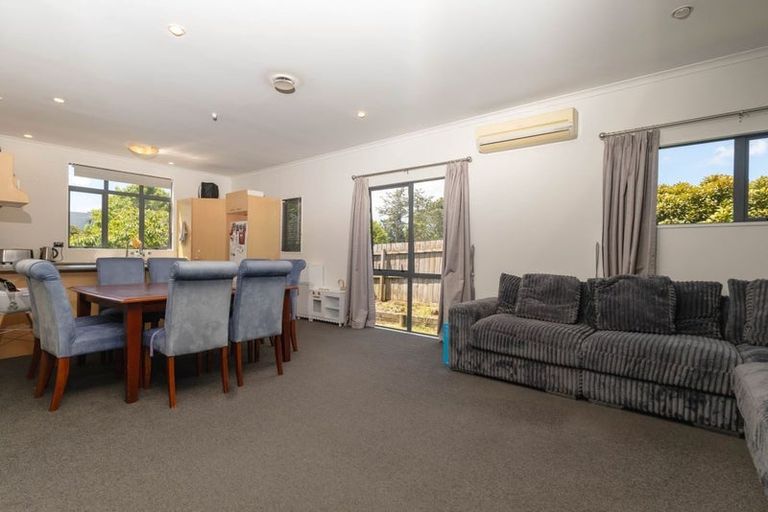 Photo of property in 1 Pyrite Street, Westgate, Auckland, 0614