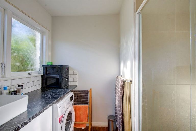 Photo of property in 2/42 Office Road, Merivale, Christchurch, 8014