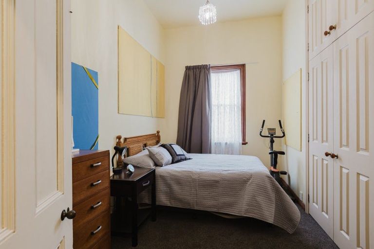 Photo of property in 37 Hereford Street, West End, Palmerston North, 4410