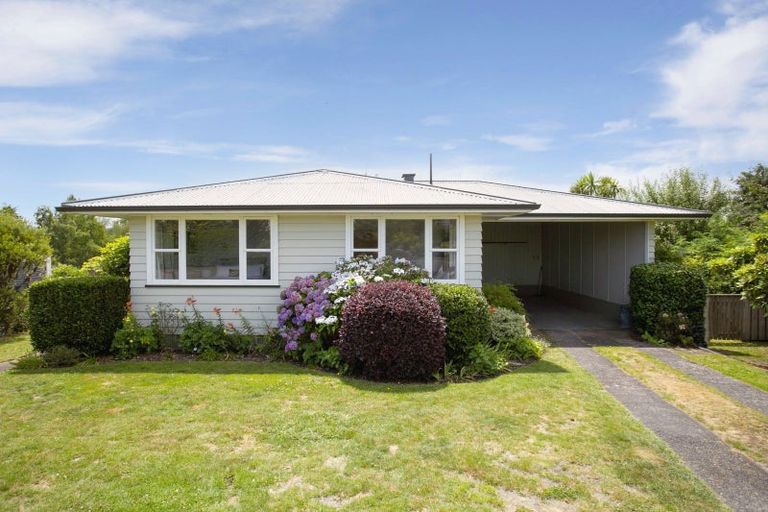 Photo of property in 9 Hilden Place, Hilltop, Taupo, 3330