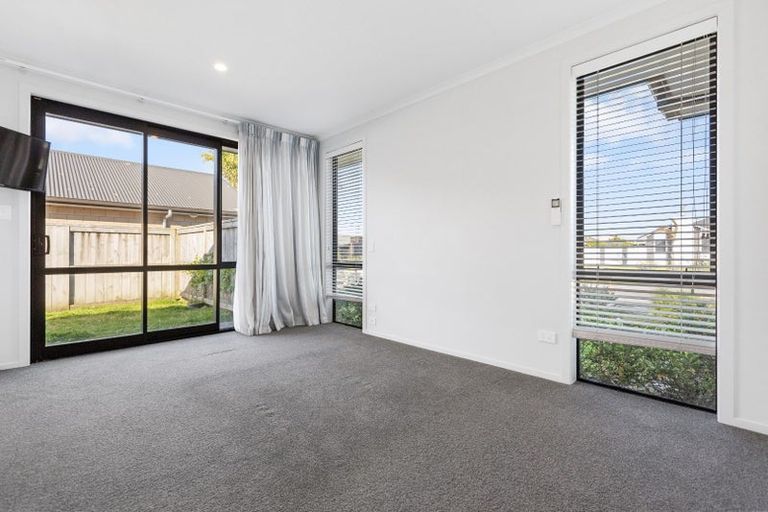 Photo of property in 2 Selliera Place, Papamoa Beach, Papamoa, 3118