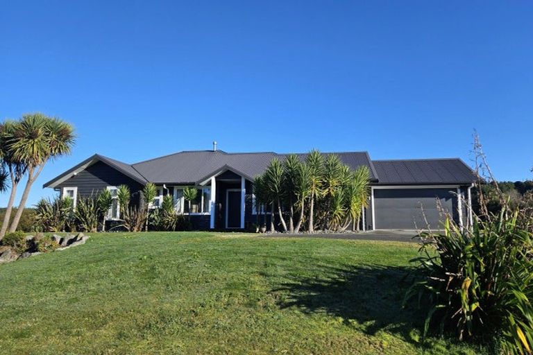 Photo of property in 6 Oakdale Drive, Kinloch, Taupo, 3377