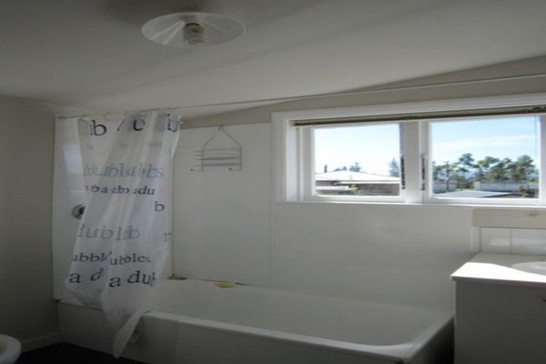 Photo of property in 16 Litchfield Street, Kaiata, Greymouth, 7805