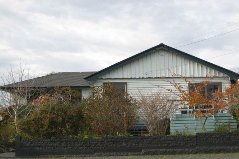 Photo of property in 2 Springfield Street, Balclutha, 9230