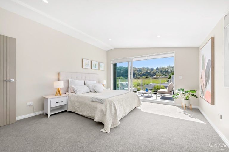 Photo of property in 8d Glen Iris Grove, Woburn, Lower Hutt, 5010