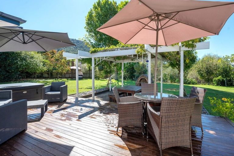 Photo of property in 24 Paul Street, Pukehangi, Rotorua, 3015