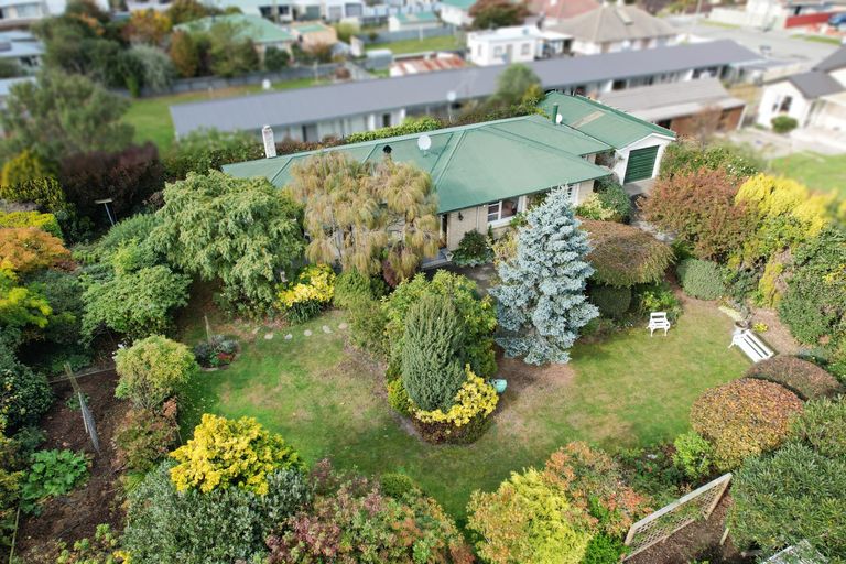 Photo of property in 16a Balmoral Street, Oamaru North, Oamaru, 9400