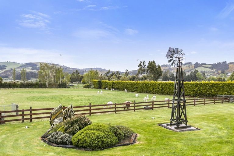 Photo of property in 66 Wingatui Road, Mosgiel, 9024