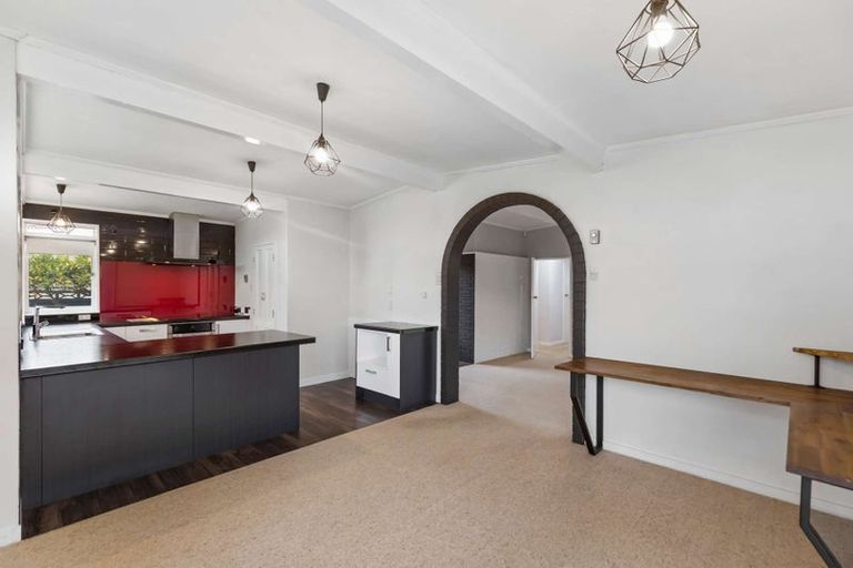 Photo of property in 96 Long Melford Road, Awapuni, Palmerston North, 4412