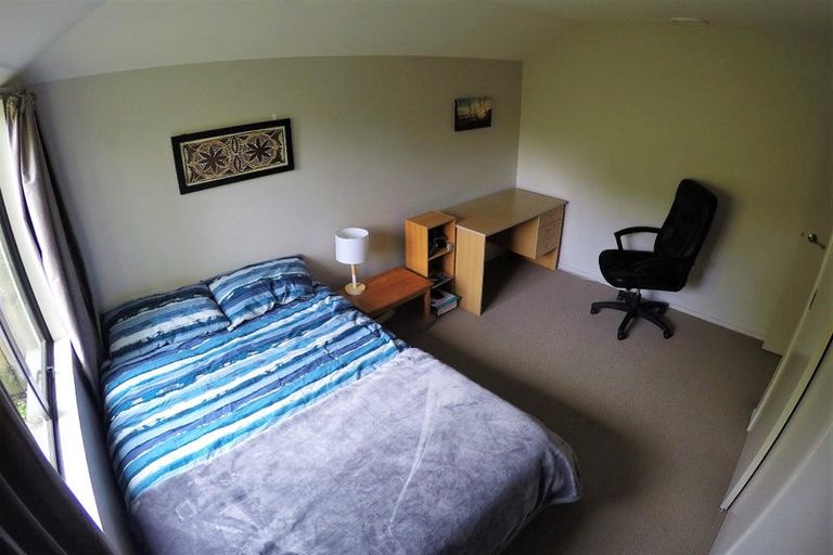 Photo of property in 1/667 East Coast Road, Browns Bay, Auckland, 0630