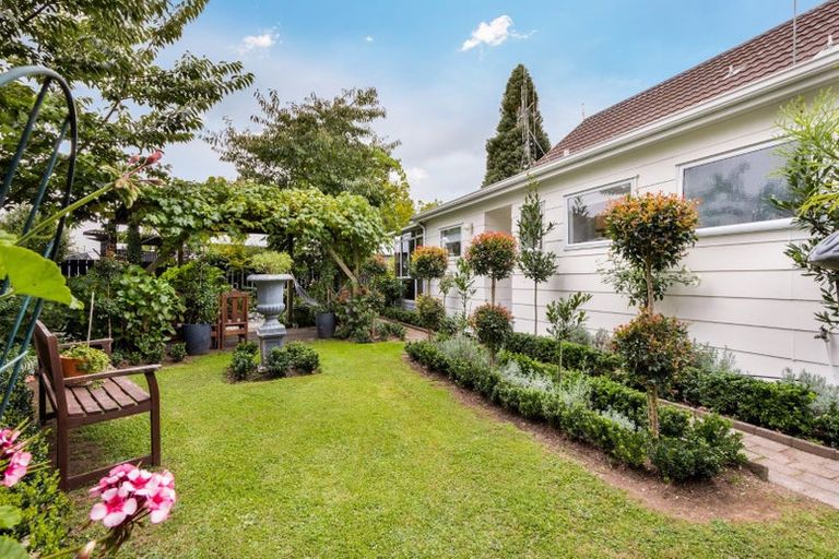 Photo of property in 3 Eliot Place, Leamington, Cambridge, 3432