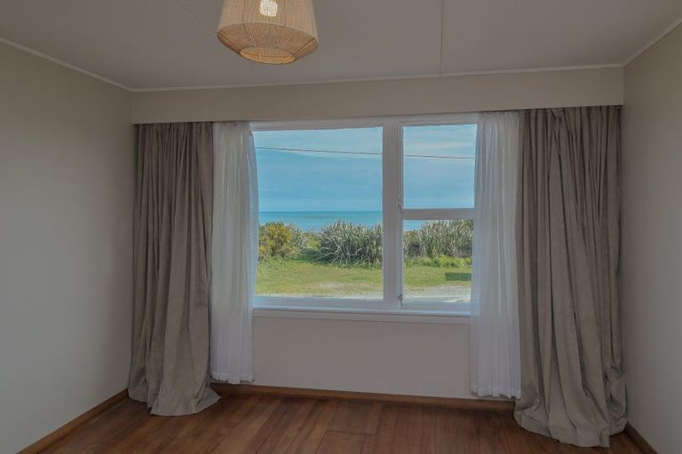 Photo of property in 32 Domett Esplanade, Cobden, Greymouth, 7802