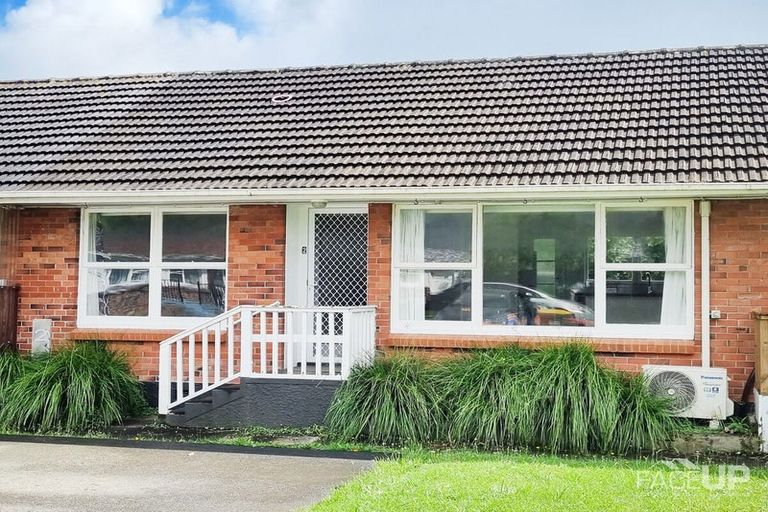 Photo of property in 2/35 Shakespeare Road, Milford, Auckland, 0620
