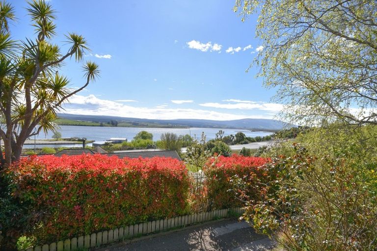 Photo of property in 9 Sandhead Street, Waihola, Milton, 9073