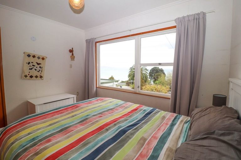 Photo of property in 20 Adams Road, Thornton Bay, Thames, 3575