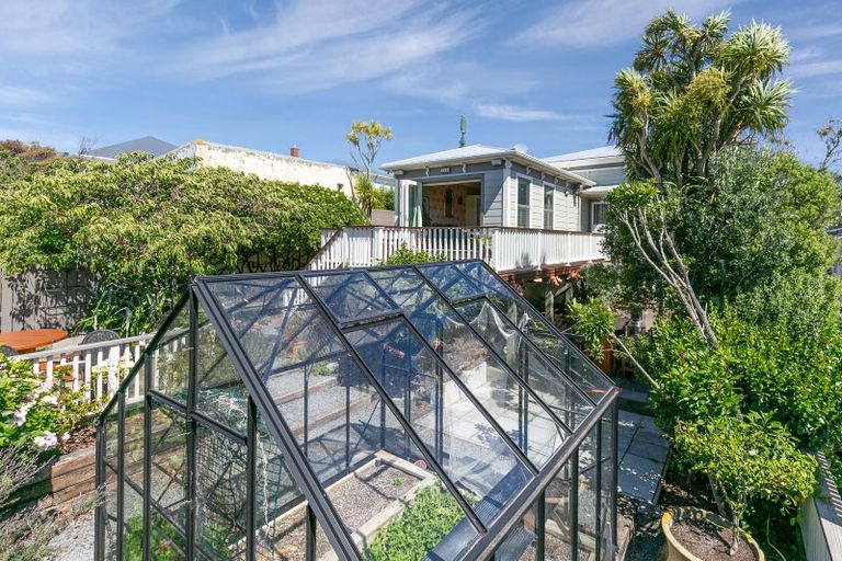 Photo of property in 48 Lavaud Street, Berhampore, Wellington, 6023