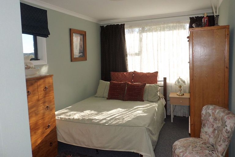 Photo of property in 10 Studholme Street, Temuka, 7920