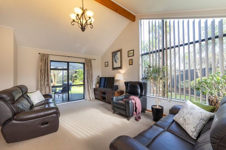 Photo of property in 9 Delta Place, Milson, Palmerston North, 4414