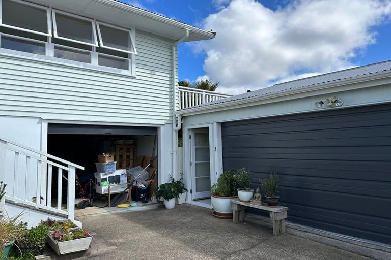Photo of property in 108 Deep Creek Road, Torbay, Auckland, 0630