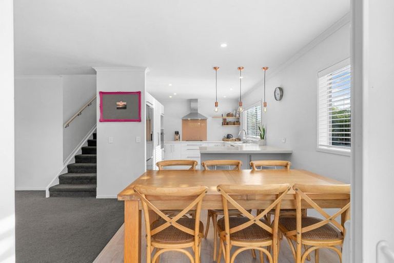 Photo of property in 16 Leslie Street, Mangawhai, 0505