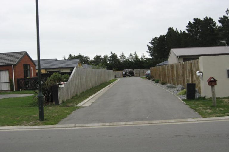 Photo of property in 9a Campion Place, Rolleston, 7614