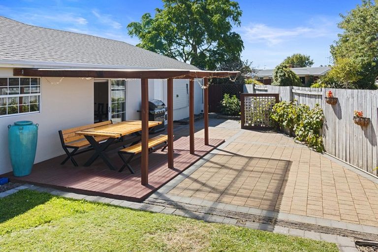 Photo of property in 14 Newfield Drive, Fairview Downs, Hamilton, 3214