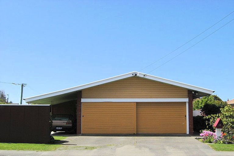 Photo of property in 12 Ryeland Avenue, Ilam, Christchurch, 8041