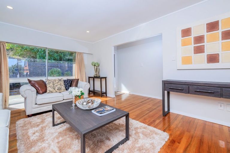 Photo of property in 1/251 Forrest Hill Road, Forrest Hill, Auckland, 0620