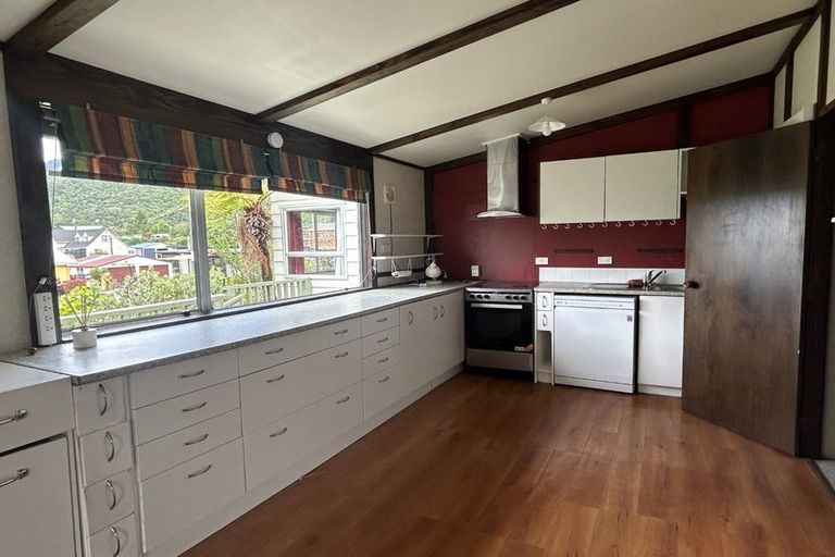 Photo of property in 3 Turners Road, Waikawa, Picton, 7220