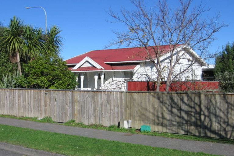 Photo of property in 72 Milson Line, Milson, Palmerston North, 4414
