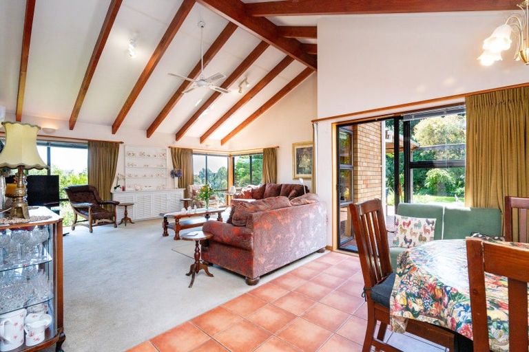 Photo of property in 156 Te Mata Peak Road, Havelock North, 4130