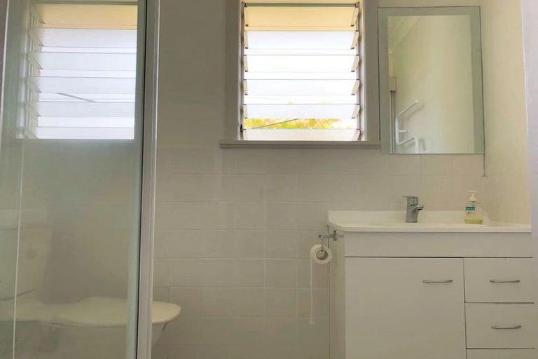 Photo of property in 1/95 Rathgar Road, Henderson, Auckland, 0610