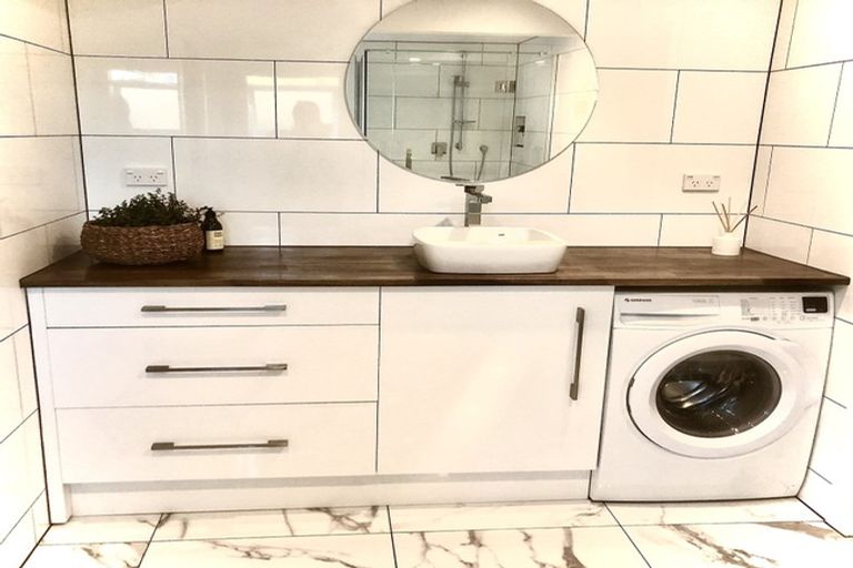 Photo of property in 27a Goldsmith Road, Hospital Hill, Napier, 4110