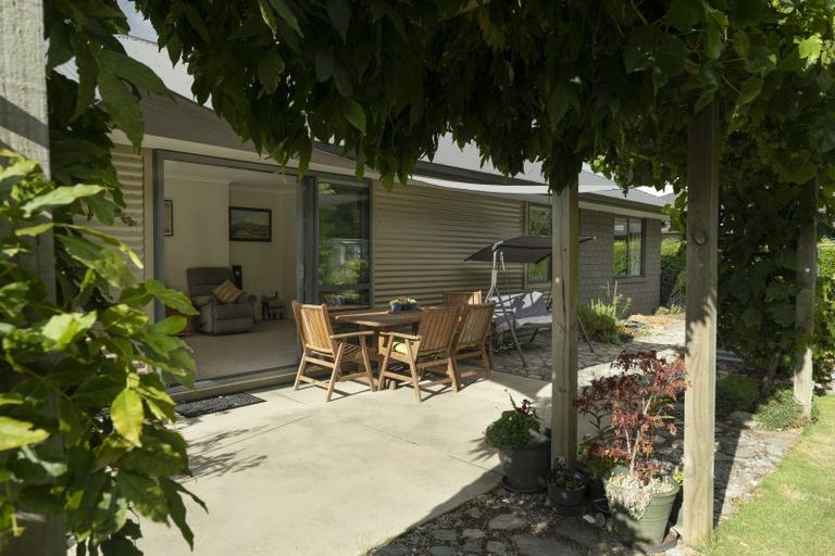 Photo of property in 12 Cotswold Court, Lower Shotover, Queenstown, 9304