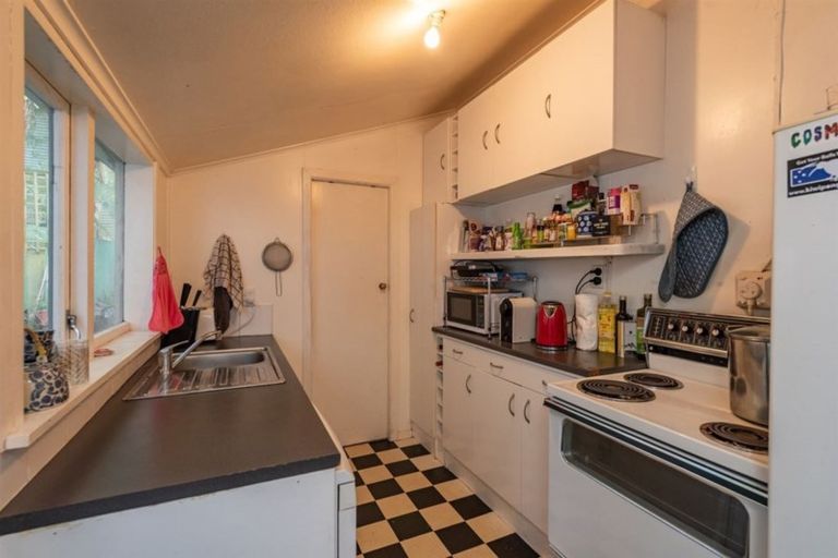 Photo of property in 106 Aro Street, Aro Valley, Wellington, 6021