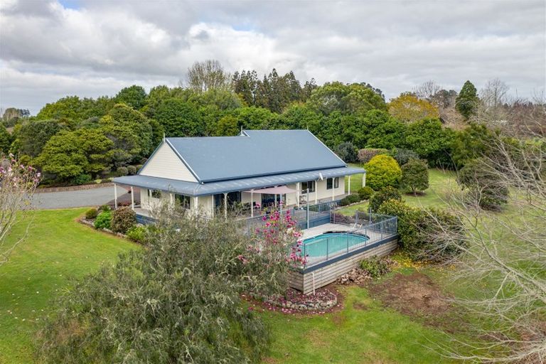 Photo of property in 443 Te Ahu Ahu Road, Waimate North, Kaikohe, 0472