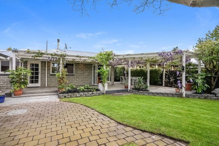 Photo of property in 52 Ashgrove Street, Rangiora, 7400