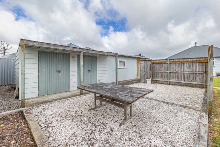 Photo of property in 4 Rugby Street, Levin, 5510