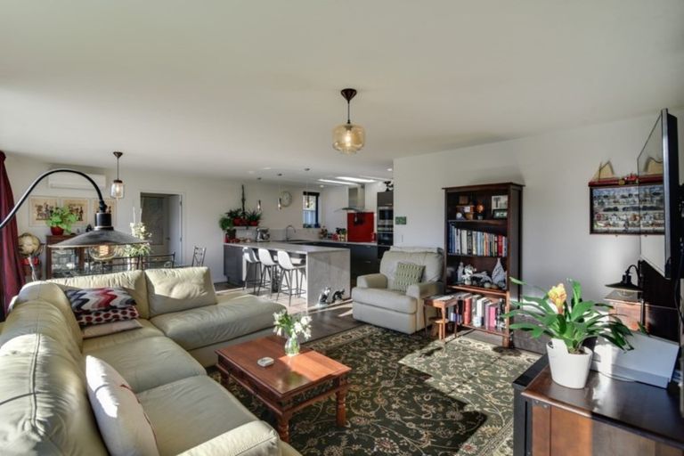 Photo of property in 3 Woodley Place, Glenorchy, 9372