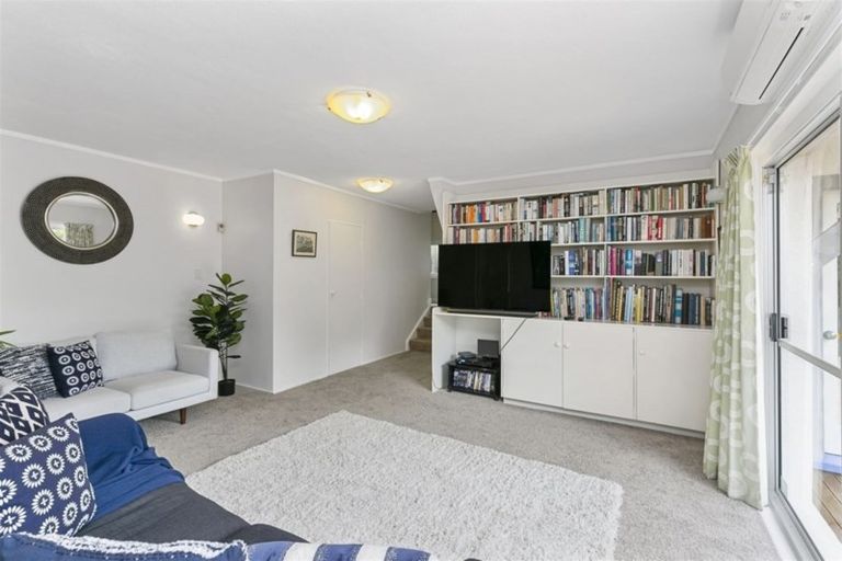 Photo of property in 31 Clark Street, Khandallah, Wellington, 6035