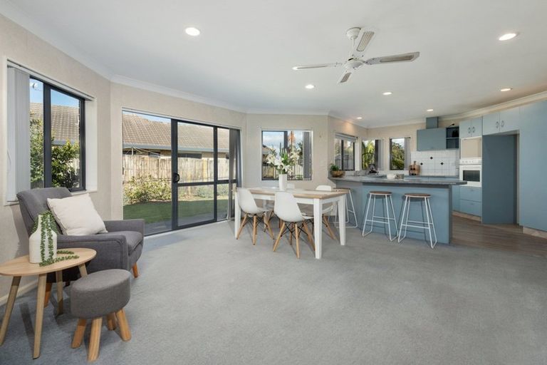 Photo of property in 689 Gloucester Road, Papamoa Beach, Papamoa, 3118