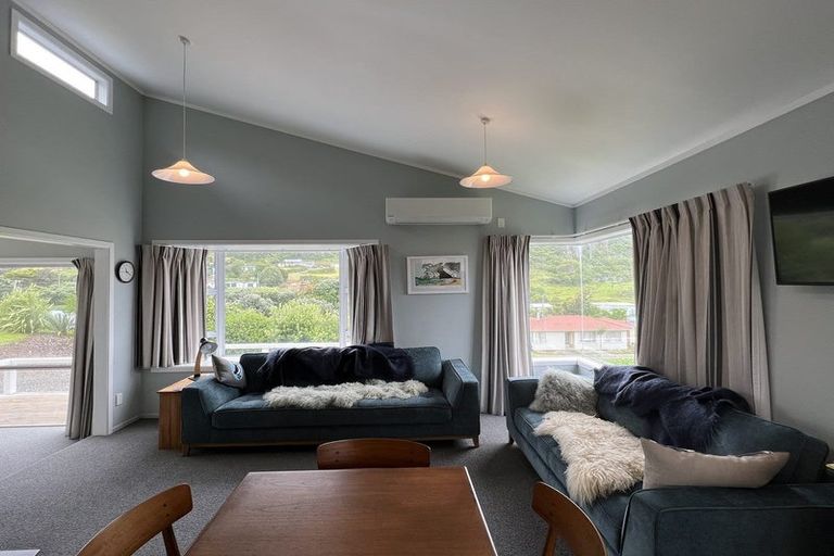 Photo of property in 8 Tainui Street, Mokau, 4376